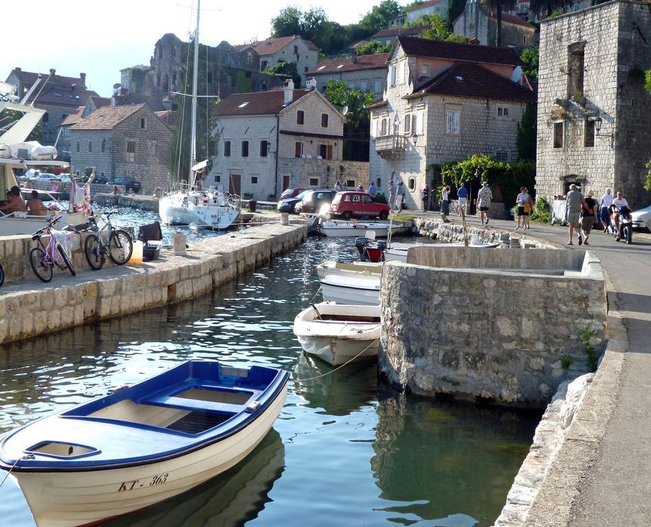 Apartment Villa Venezia Perast Luaran gambar